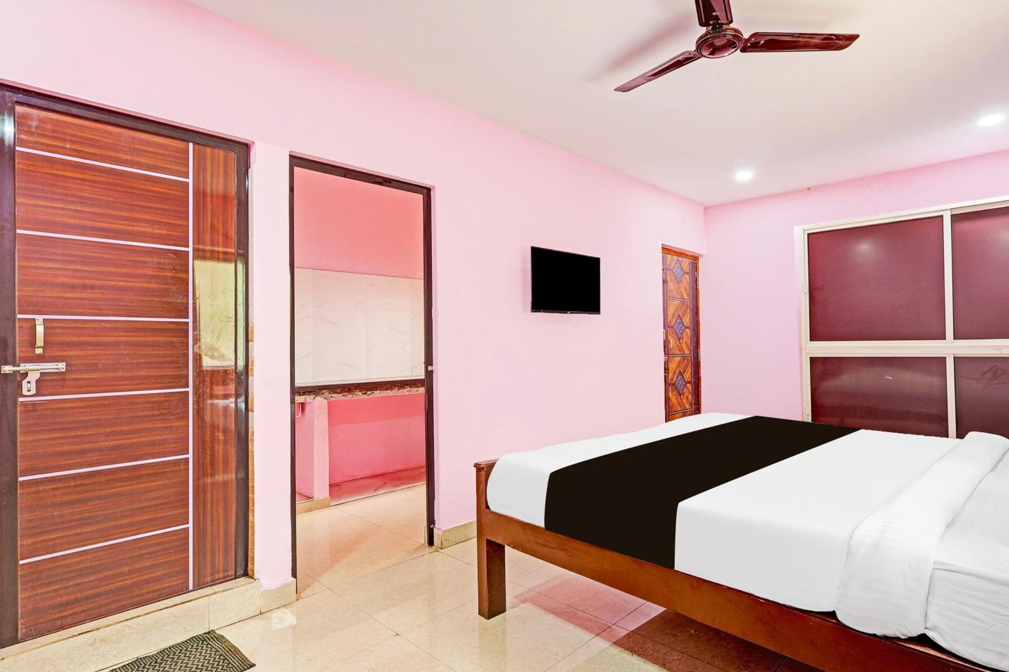 Super Hotel O Daba Gardens Near Dolphin Junction Visákhapatnam Kültér fotó